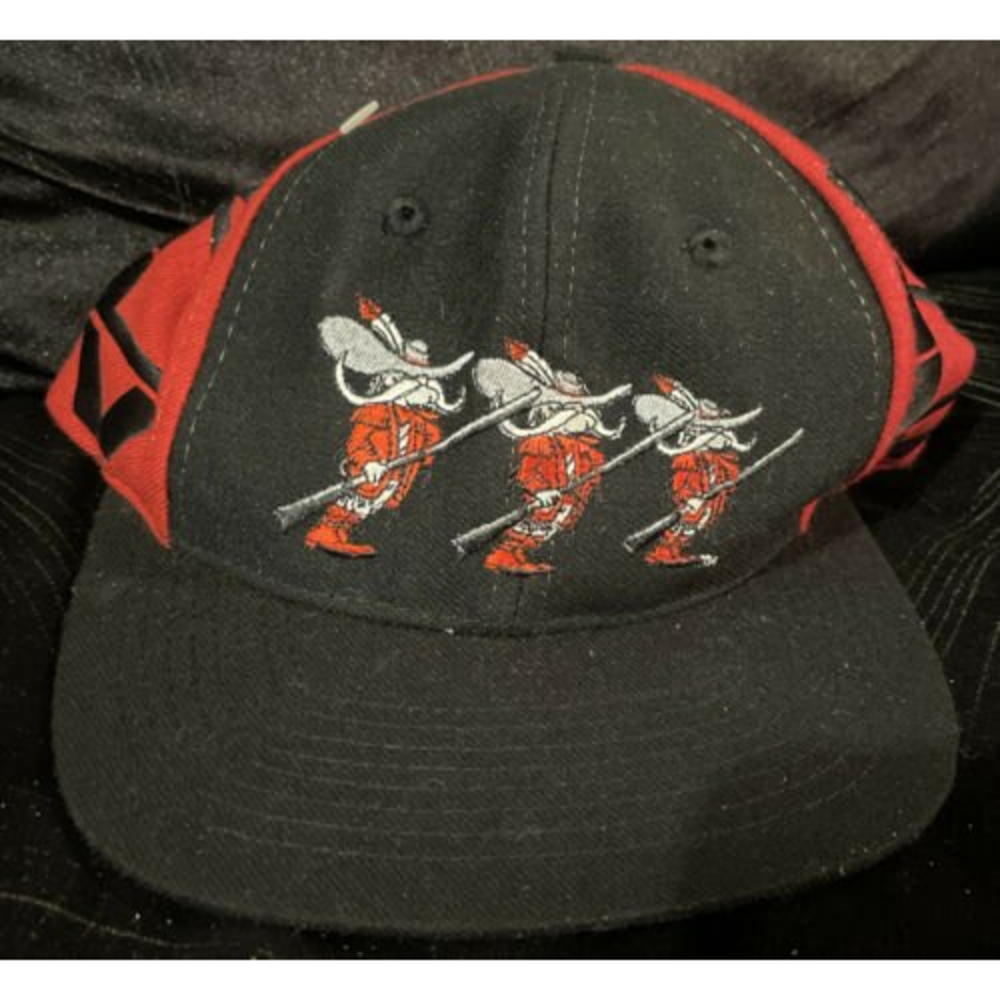 NWT UNLV Rebels Snapback Cap Hat 1984 Signatures 2tone Vintage 1984 Snap Back